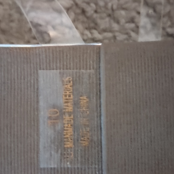 Gorgeous sandals - Picture 4 of 4